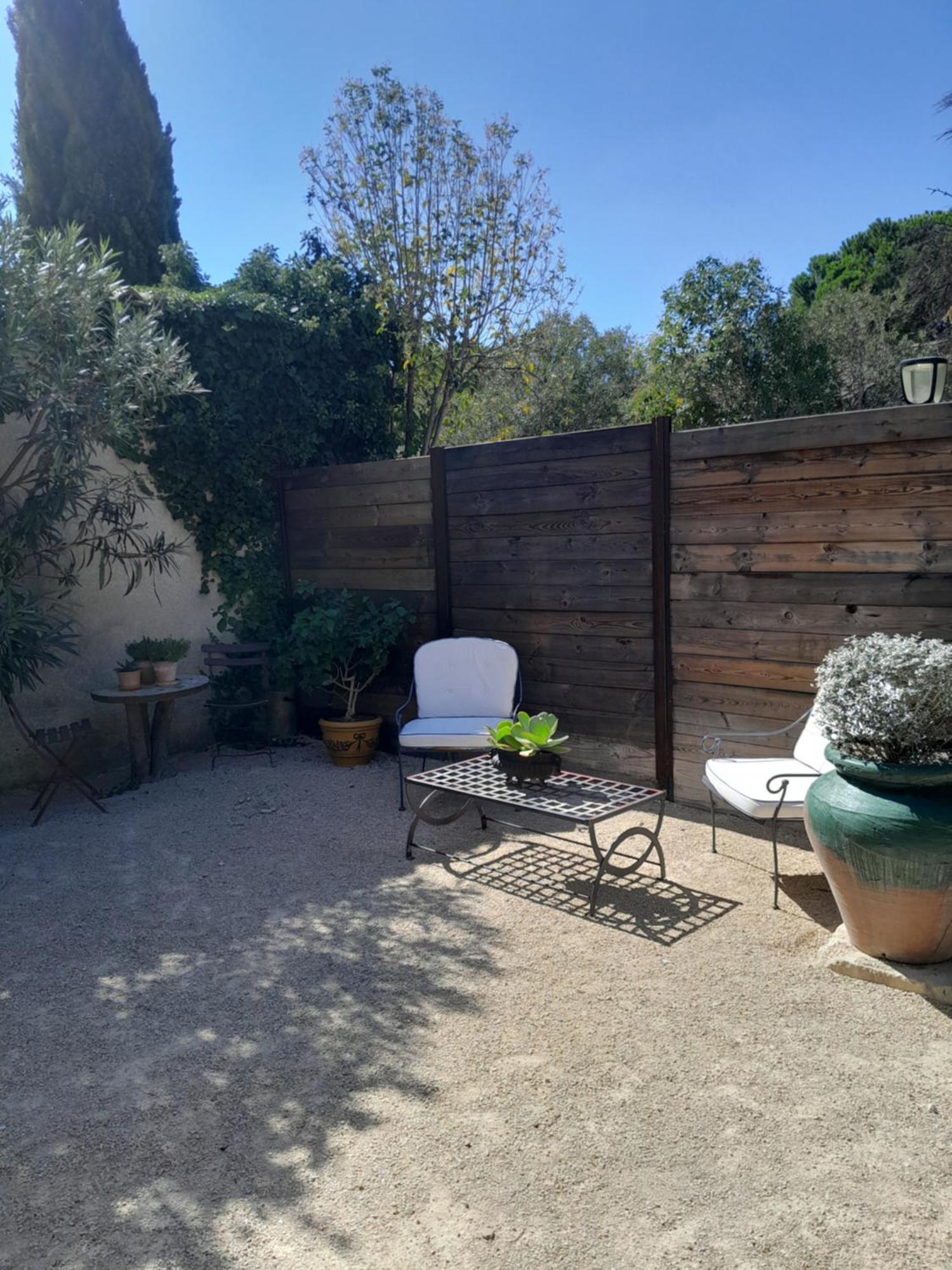Apartmán Le Mazet De Louise Saint-Rémy-de-Provence Pokoj fotografie